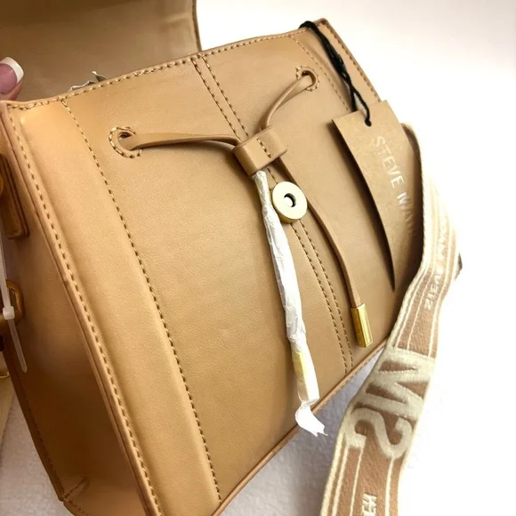 NWT Steve Madden Camel W/ Gold Chain Thick Strap Crossbody Bag - Picture 8 of 11